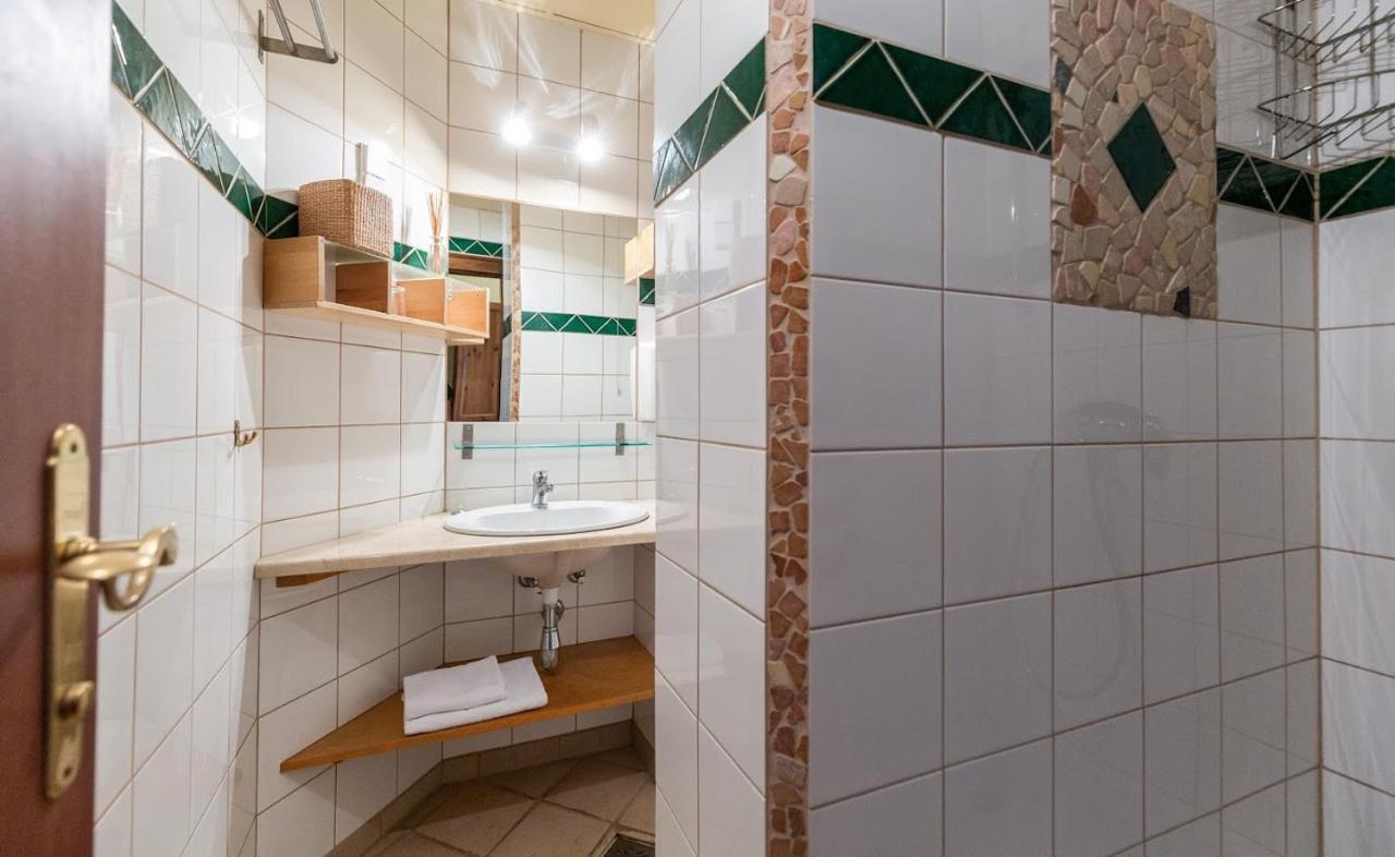 Appartementhaus Witzmann Bad Voeslau Εξωτερικό φωτογραφία
