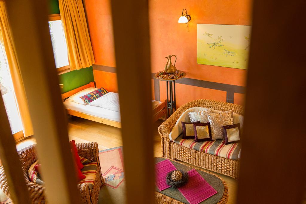 Appartementhaus Witzmann Bad Voeslau Δωμάτιο φωτογραφία